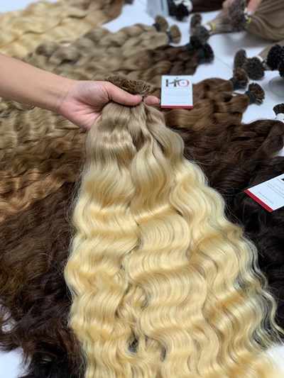 K-Tip Extensions Natural Wavy